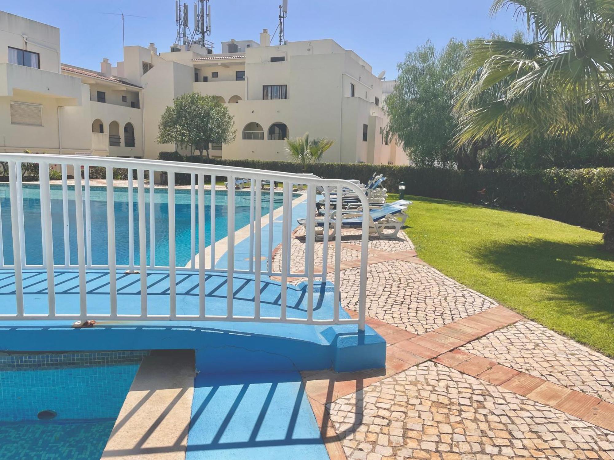Apartamento Bem Localizado Albufeira Exterior foto