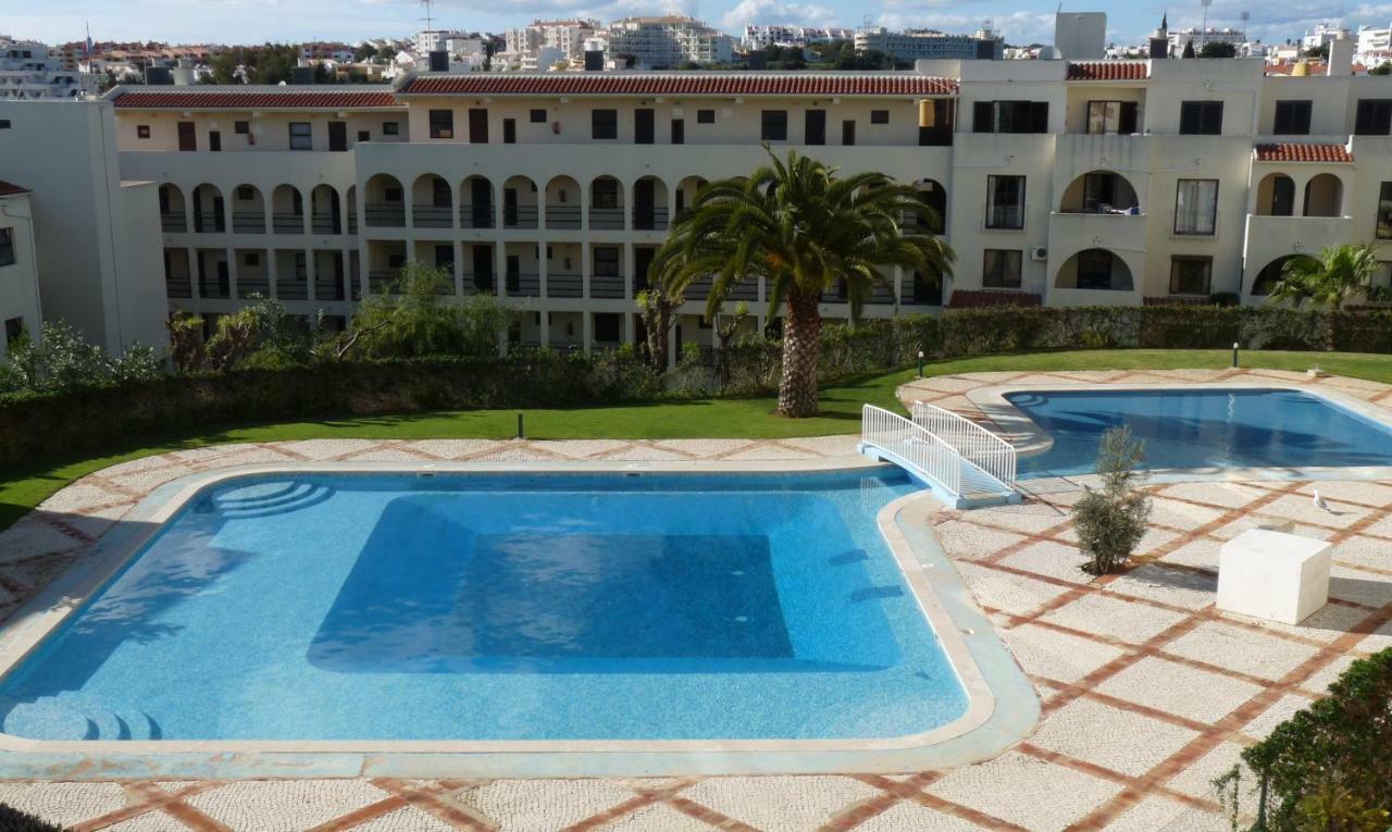 Apartamento Bem Localizado Albufeira Exterior foto